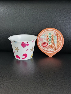 180ml plastic yogurt IML print with aluminum foil lid and plastic lid